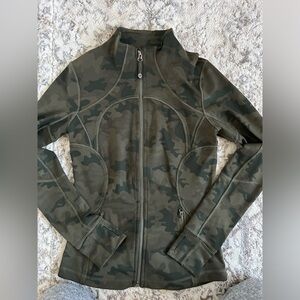 lululemon jacket